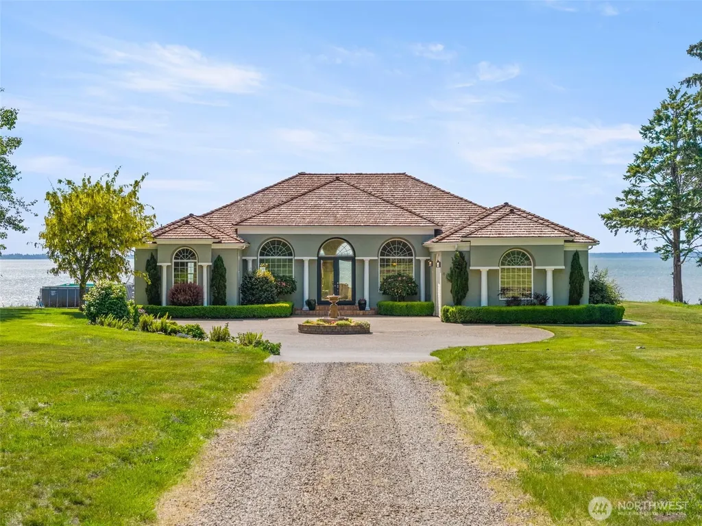 41 Gray Gables Lane Hoquiam WA 98550