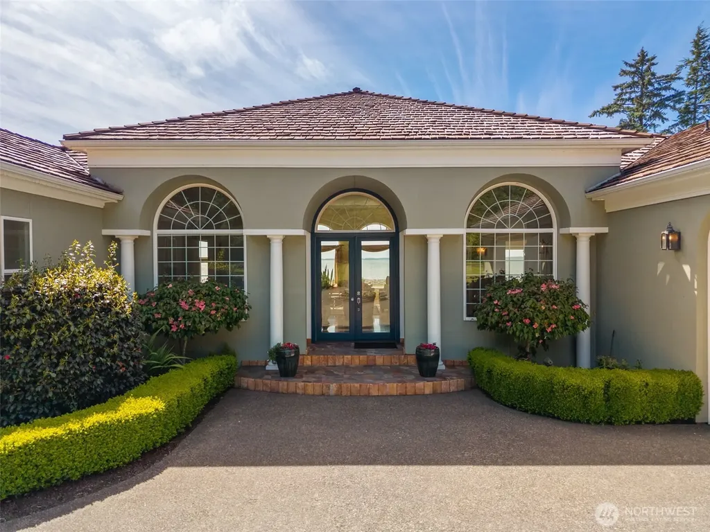 41 Gray Gables Lane Hoquiam WA 98550