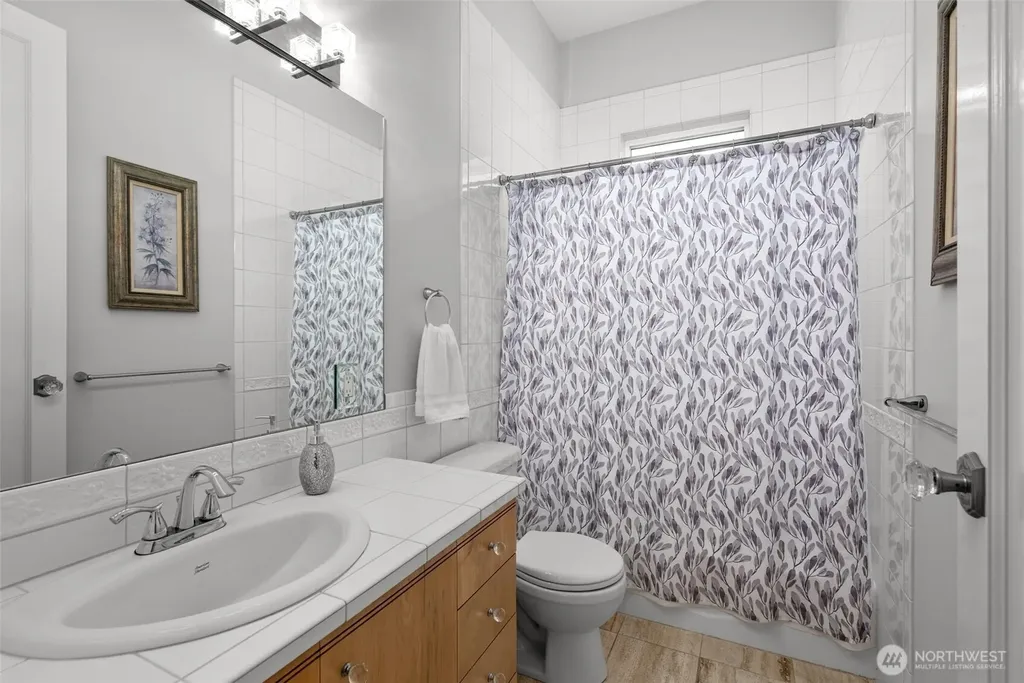 41 Gray Gables Lane Hoquiam WA 98550