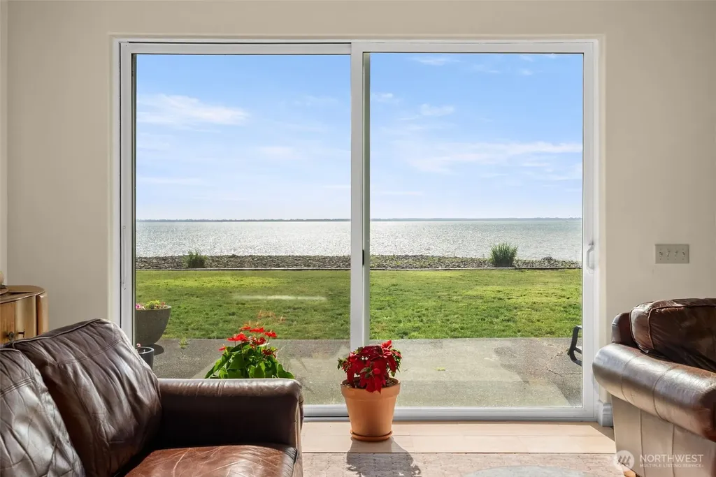41 Gray Gables Lane Hoquiam WA 98550