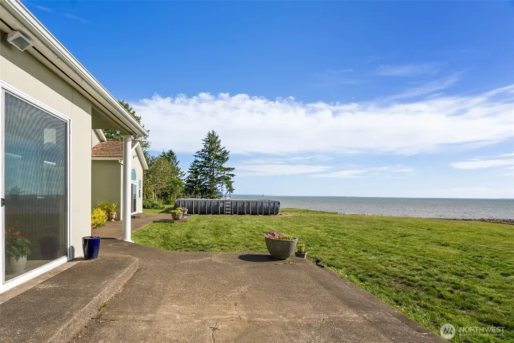 41 Gray Gables Lane Hoquiam WA 98550