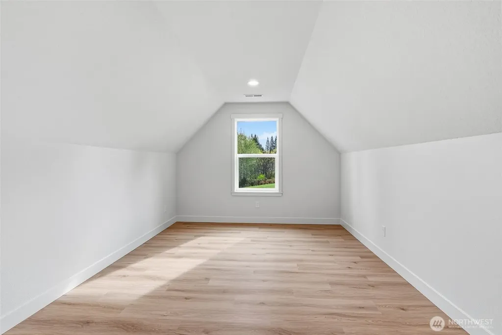 117 Red Hawk Drive Castle Rock WA 98611