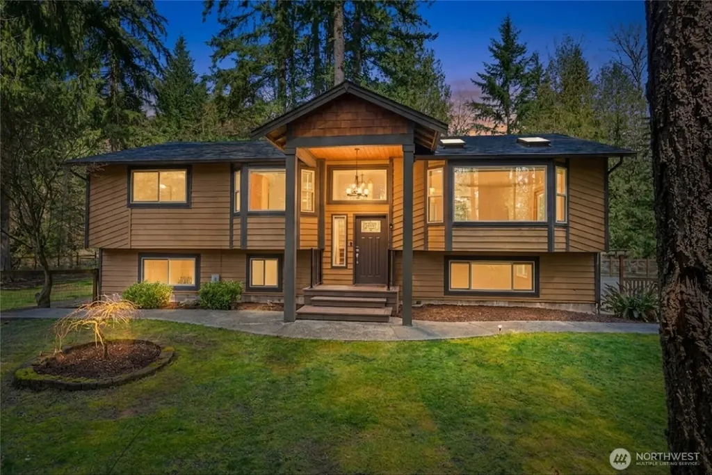 27422 SE 236th Street Maple Valley WA 98038