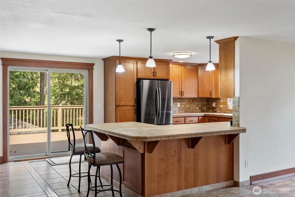 27422 SE 236th Street Maple Valley WA 98038