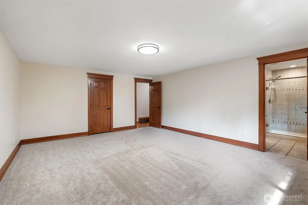 27422 SE 236th Street Maple Valley WA 98038