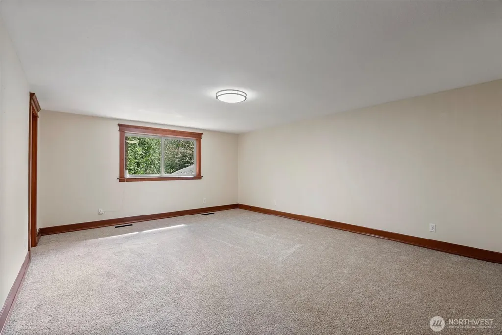27422 SE 236th Street Maple Valley WA 98038