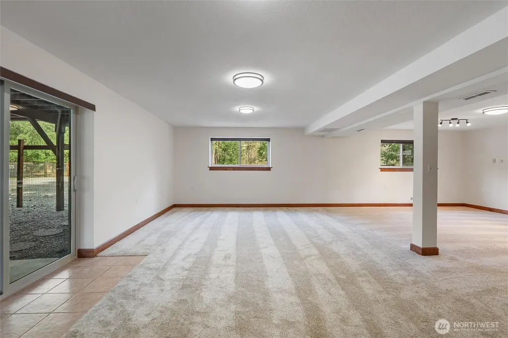 27422 SE 236th Street Maple Valley WA 98038