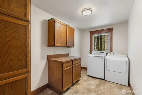 27422 SE 236th Street Maple Valley WA 98038
