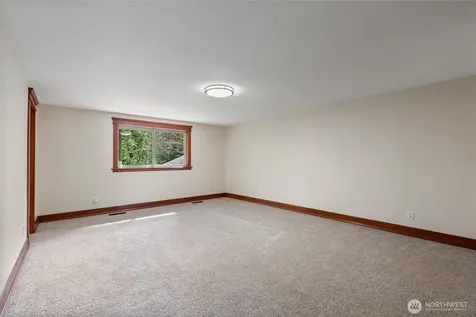 27422 SE 236th Street Maple Valley WA 98038