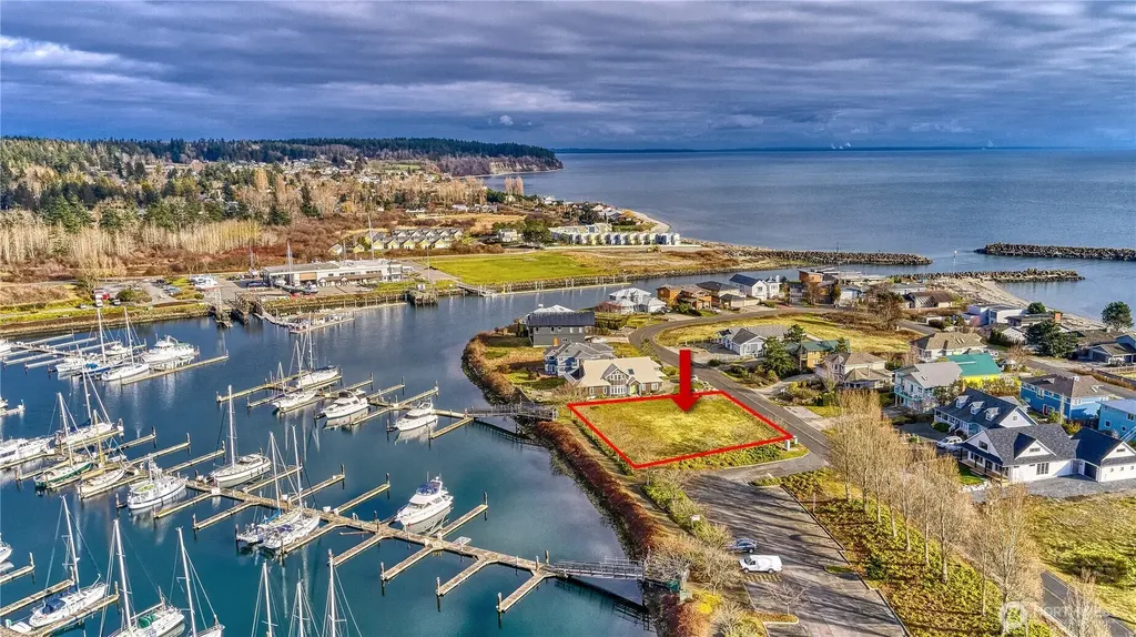 19 Harbor Seal Drive Point Roberts WA 98281