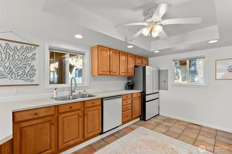 1521 Summit Lake Shore Road NW Olympia WA 98502