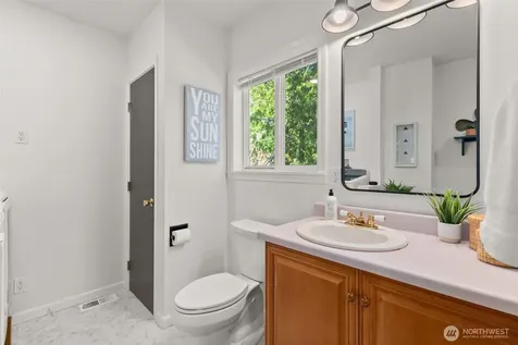 1521 Summit Lake Shore Road NW Olympia WA 98502