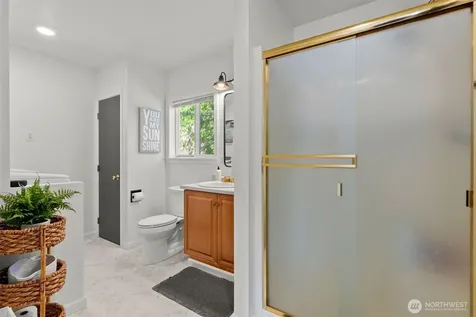 1521 Summit Lake Shore Road NW Olympia WA 98502