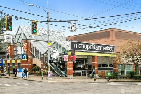 522 W Mercer Place Seattle WA 98119