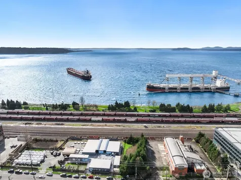 522 W Mercer Place Seattle WA 98119
