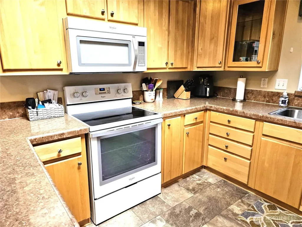 4515 176th Street SW Lynnwood WA 98037