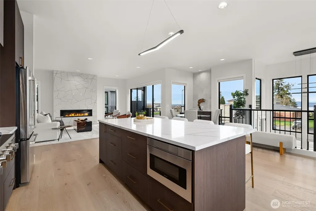 1422 Sequalish Street Steilacoom WA 98388