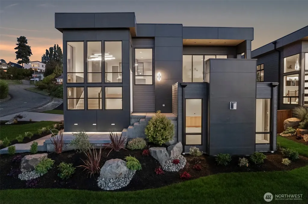1422 Sequalish Street Steilacoom WA 98388