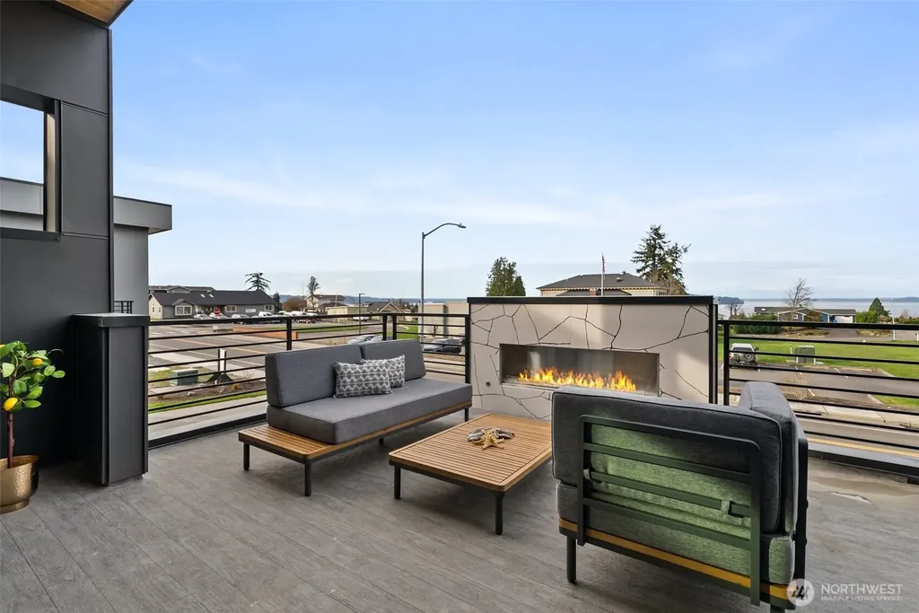 1422 Sequalish Street Steilacoom WA 98388