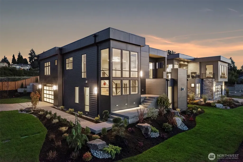 1422 Sequalish Street Steilacoom WA 98388
