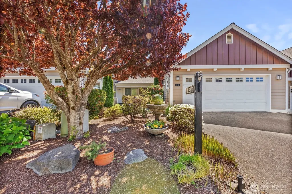 211 E Sterling Drive Allyn WA 98524