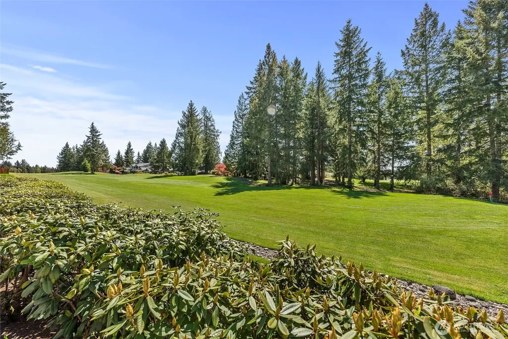211 E Sterling Drive Allyn WA 98524