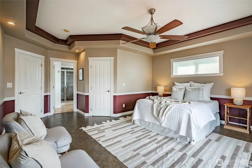 4410 Glasgow Way Anacortes WA 98221