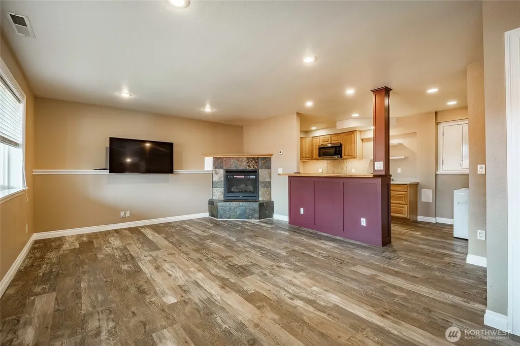 4410 Glasgow Way Anacortes WA 98221