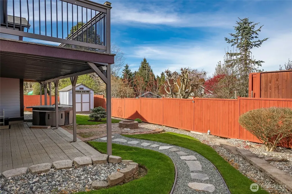 4410 Glasgow Way Anacortes WA 98221
