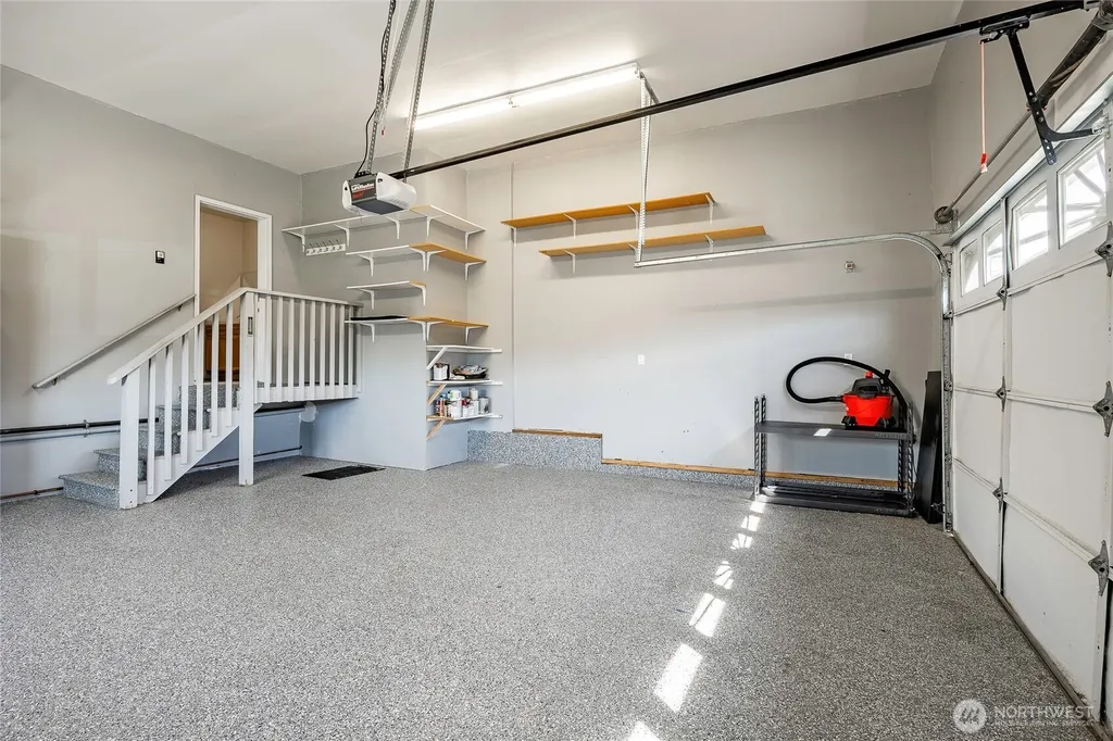 4410 Glasgow Way Anacortes WA 98221
