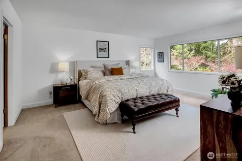 3911 240th Place SE Sammamish WA 98029