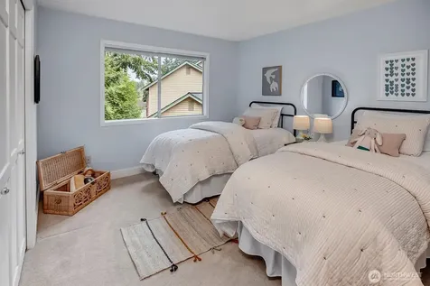 3911 240th Place SE Sammamish WA 98029