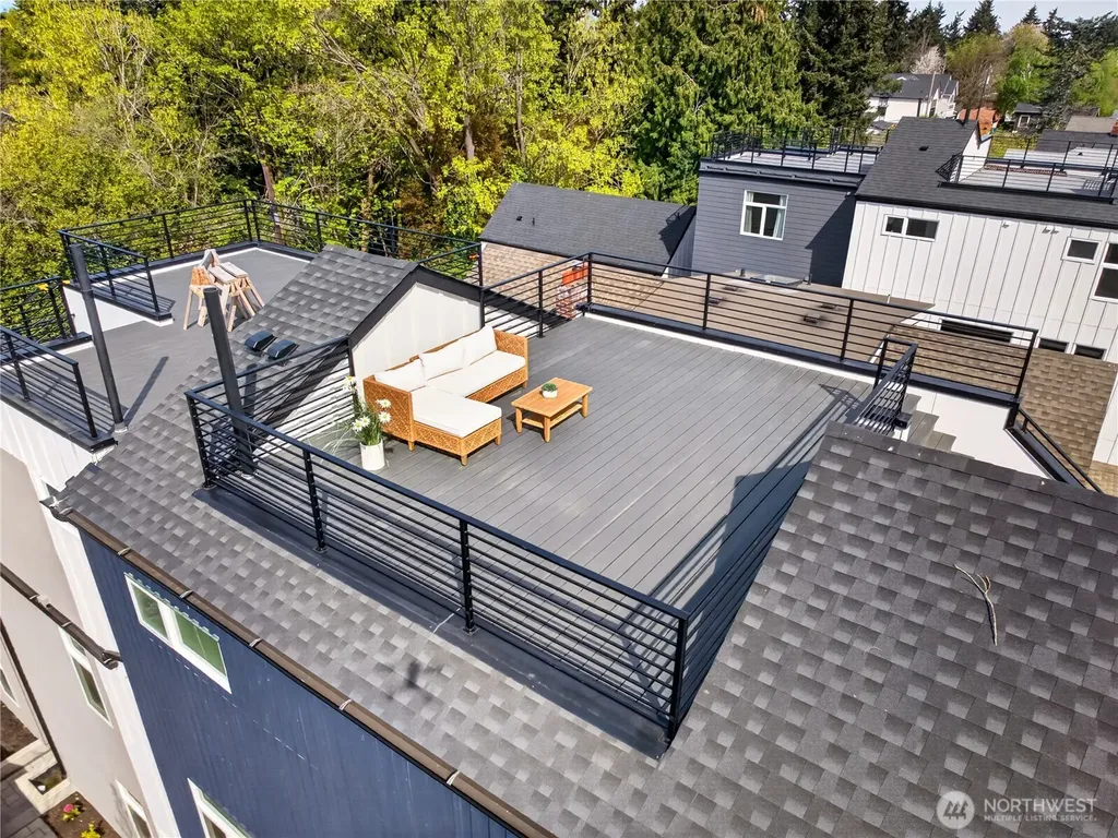 2931 39th Avenue SW Seattle WA 98116