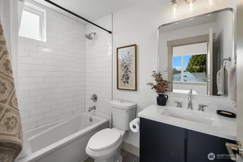 2931 39th Avenue SW Seattle WA 98116