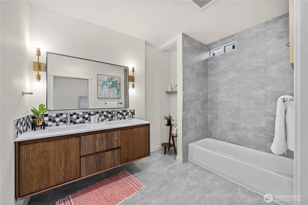 11539 17th Place SW Burien WA 98146