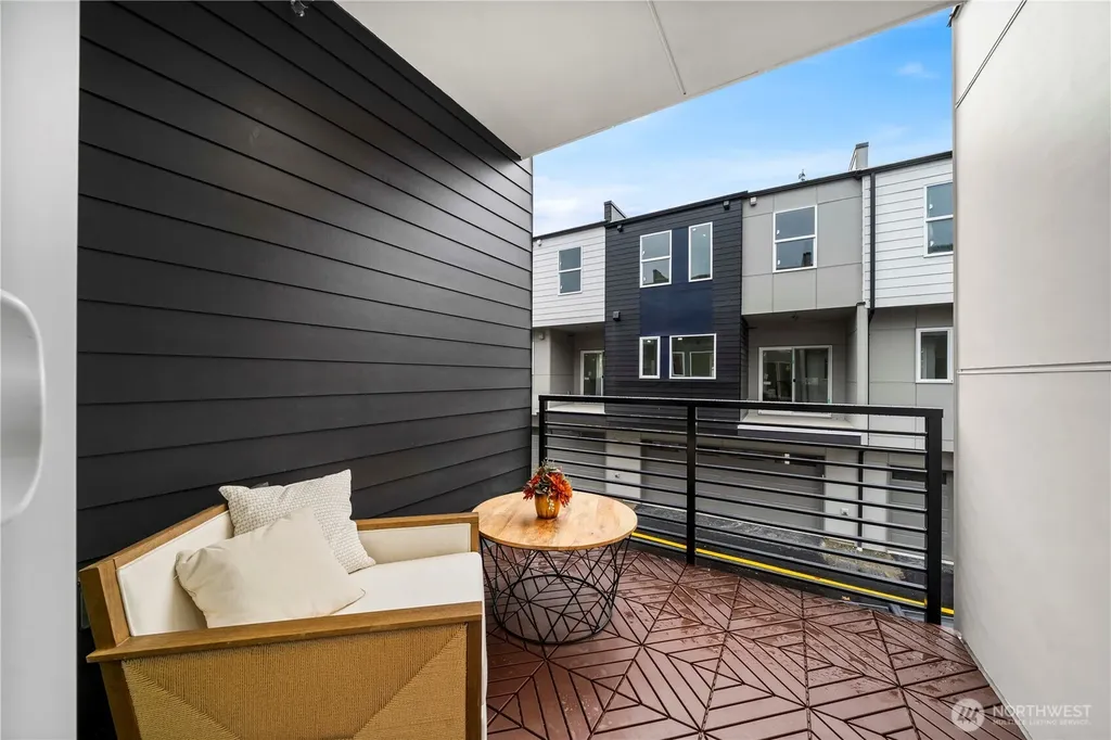 11539 17th Place SW Burien WA 98146