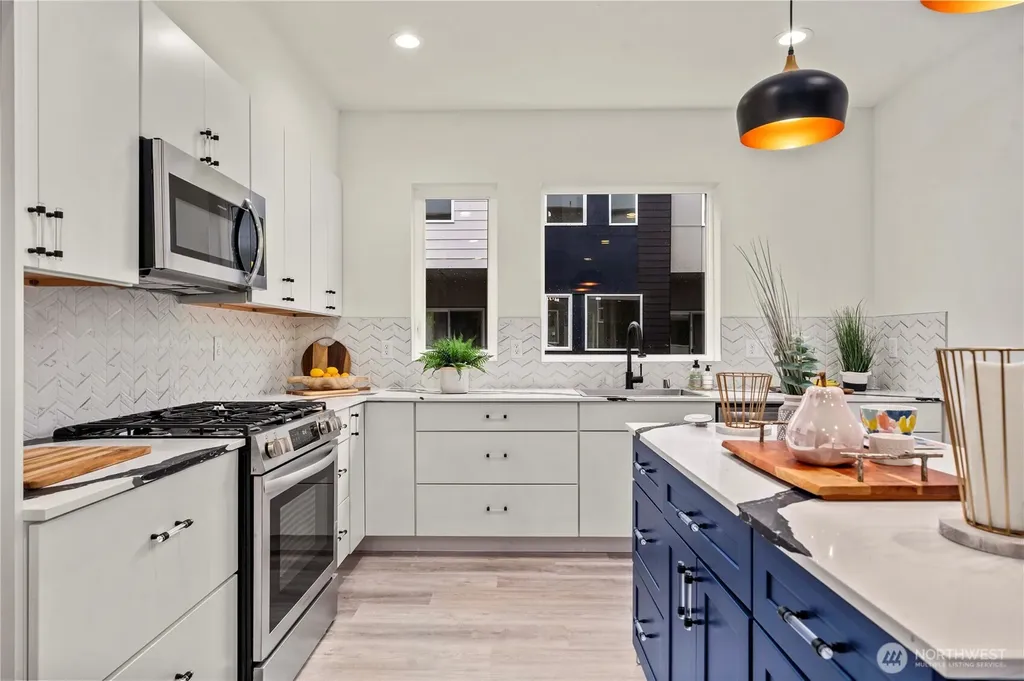 11539 17th Place SW Burien WA 98146