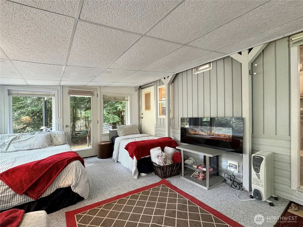 19 Big Tree Drive Deming WA 98244