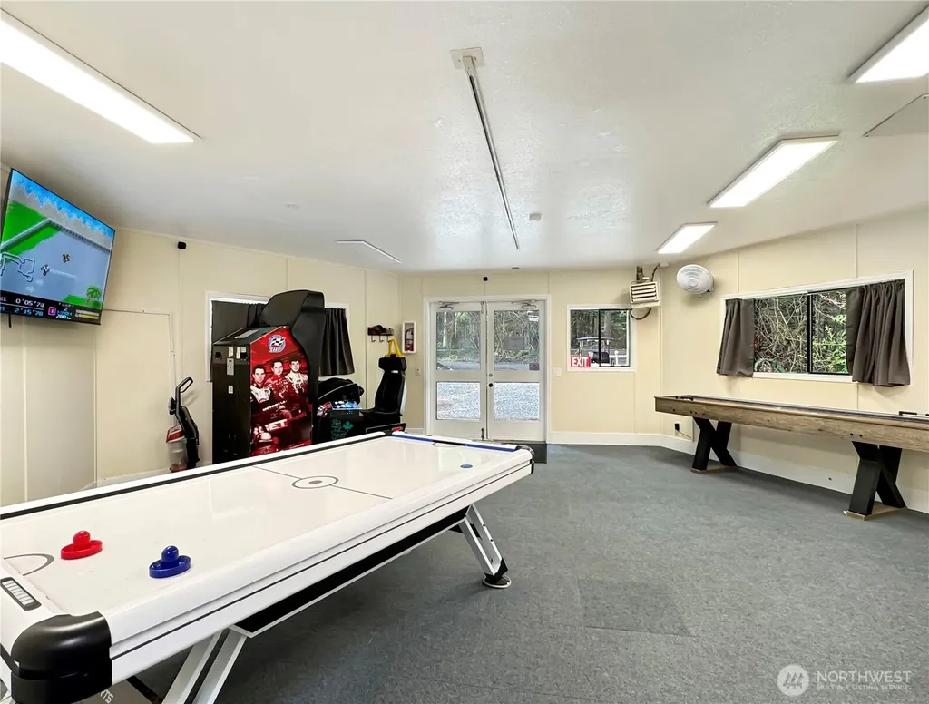19 Big Tree Drive Deming WA 98244