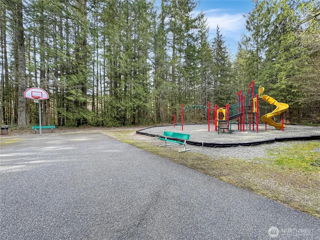 19 Big Tree Drive Deming WA 98244