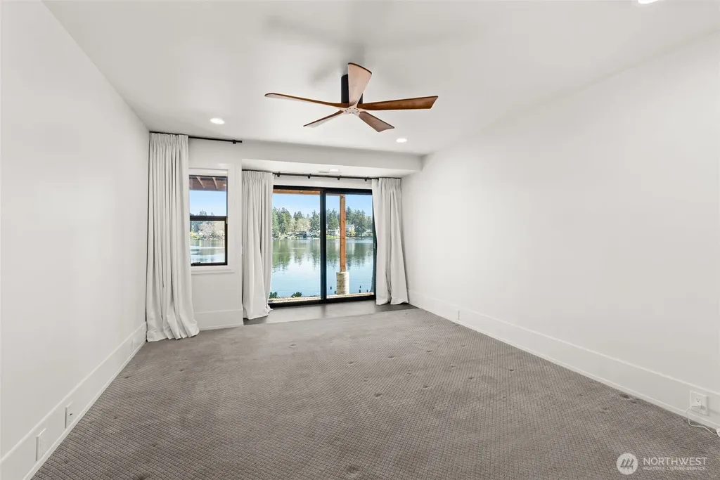 10901 Greendale Drive SW Lakewood WA 98498