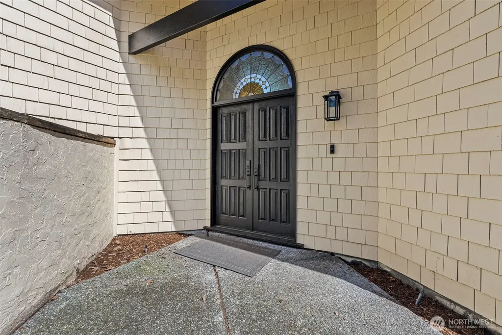 10901 Greendale Drive SW Lakewood WA 98498