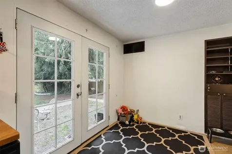 18816 89 Avenue NE Bothell WA 98011