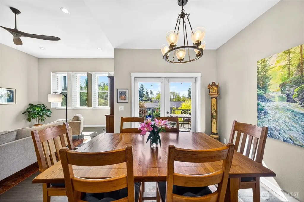 1268 Curtis Way Freeland WA 98249