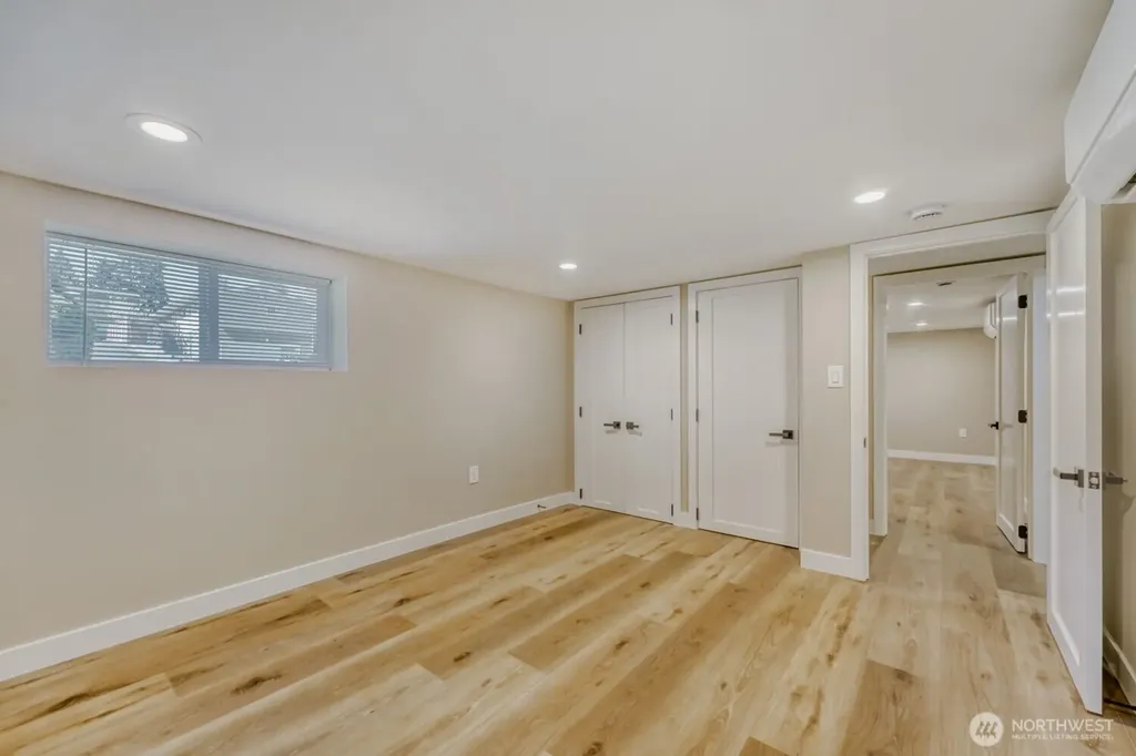 14826 42nd Avenue S Tukwila WA 98168