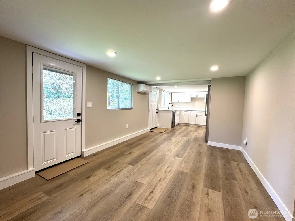 14826 42nd Avenue S Tukwila WA 98168