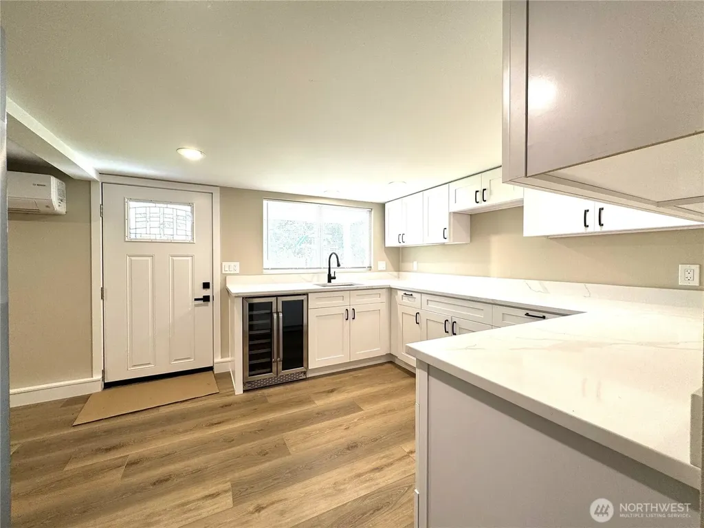 14826 42nd Avenue S Tukwila WA 98168