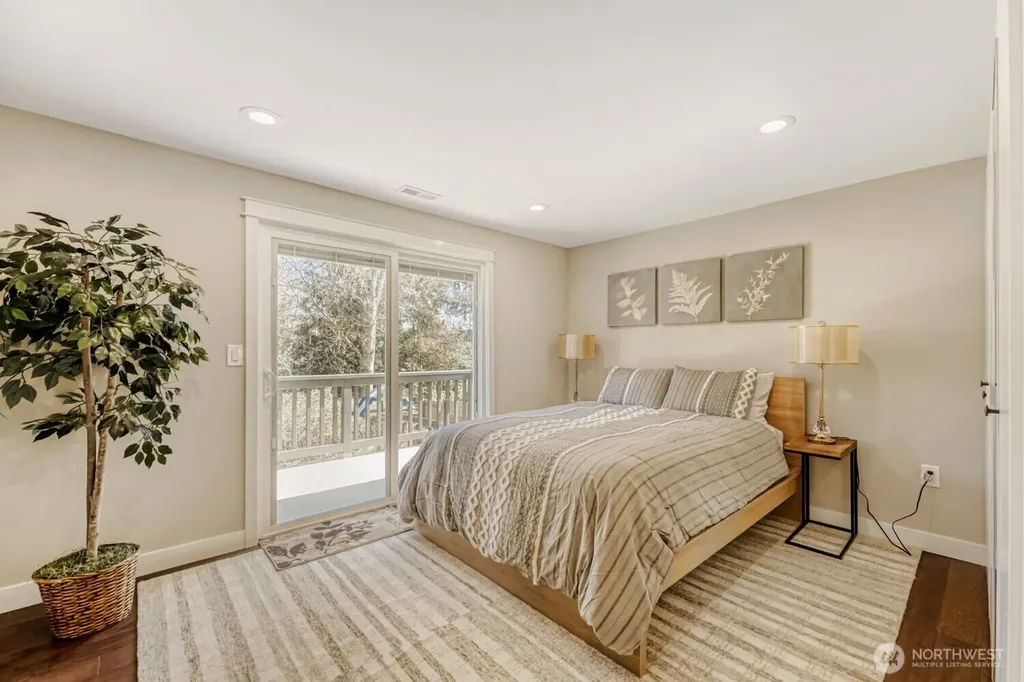 14826 42nd Avenue S Tukwila WA 98168