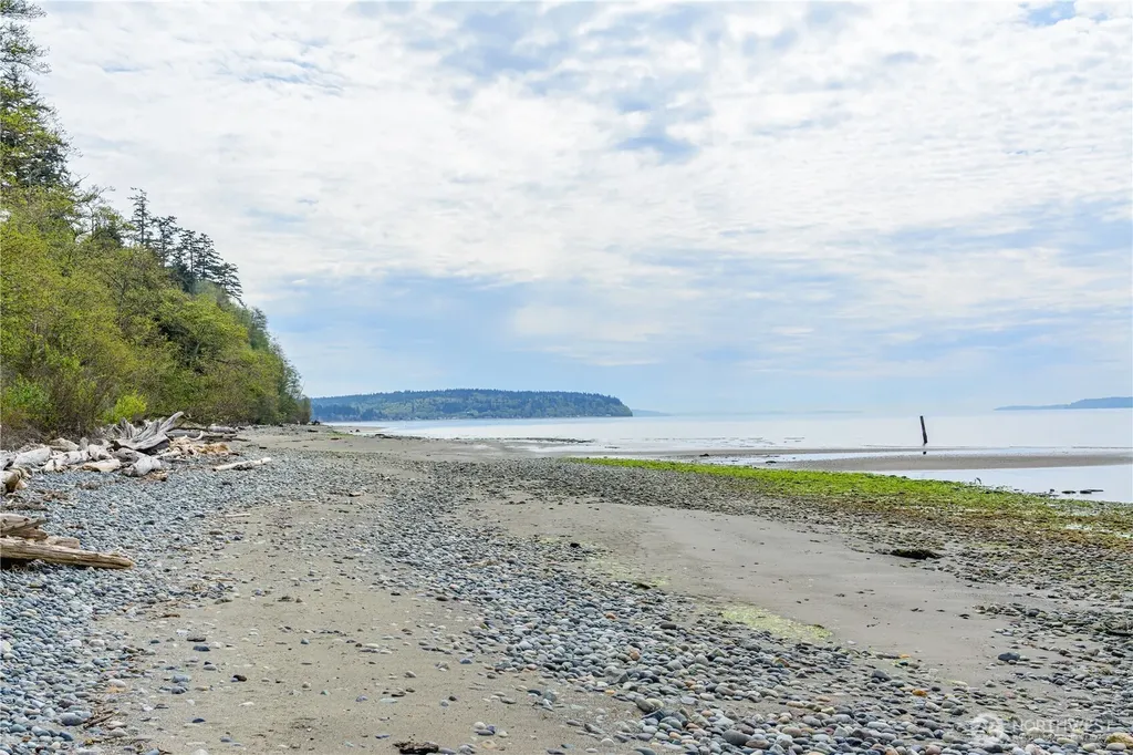 0 Sahalee Court Clinton WA 98236