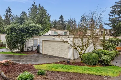 13715 SE 258th Place Kent WA 98042